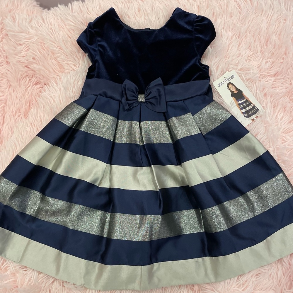 Stunning never worn Jona Michelle dress - size 4T